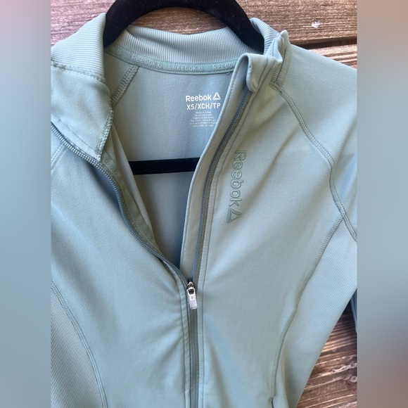Reebok Athleisure Sea Green Lightweight Full-Zip Jacket - Picture 4 of 4